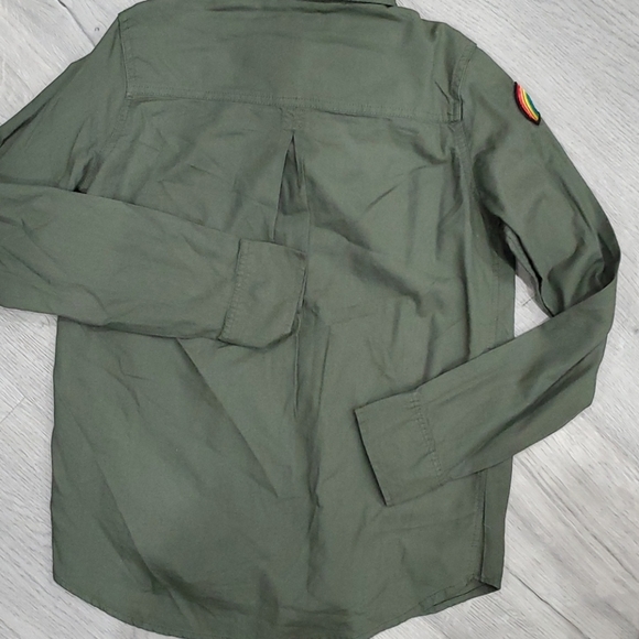 Tractr Army of Girls Buttom Soldier Shirt 14 nwt - Picture 4 of 5